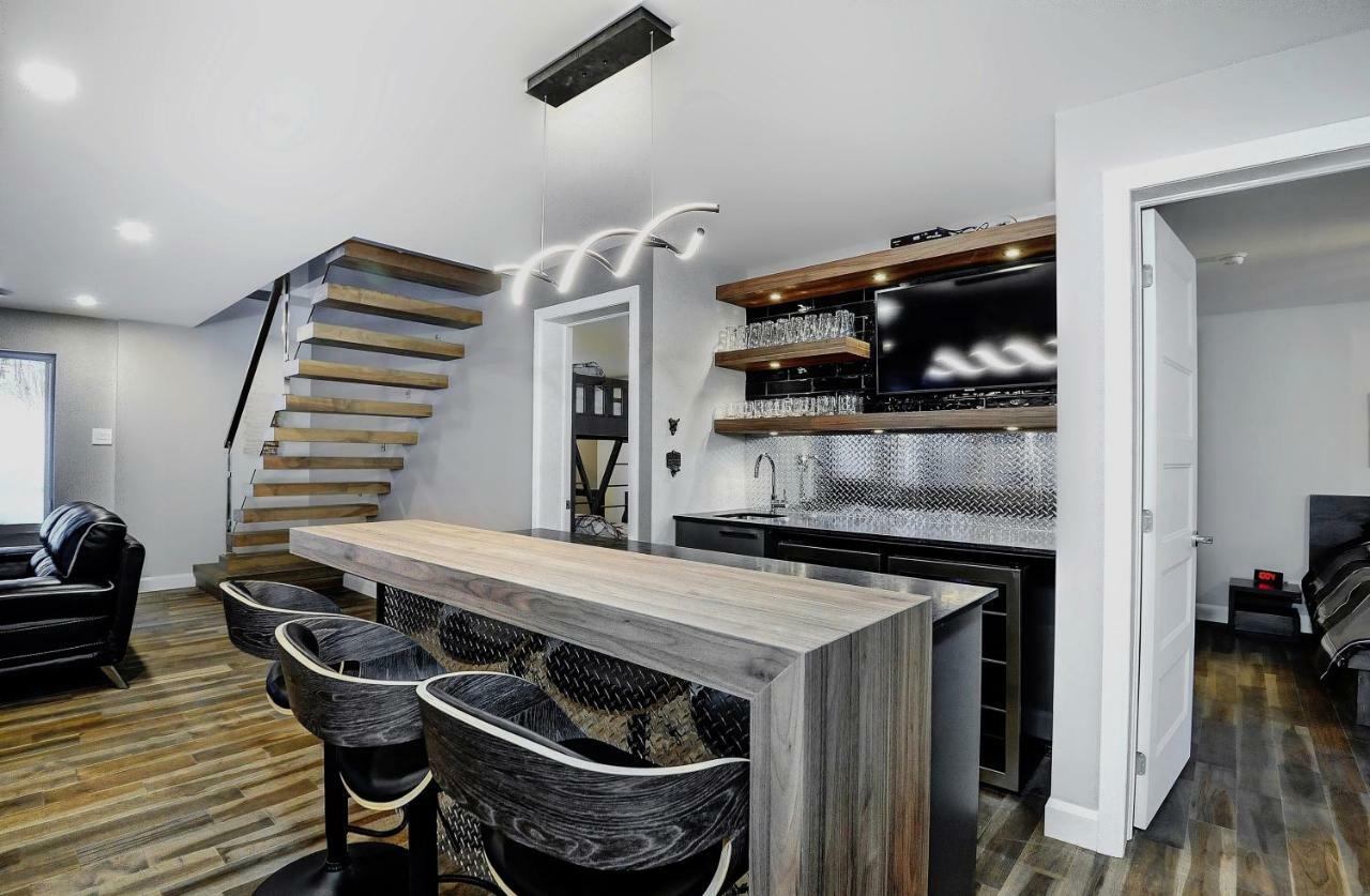 Chalet 06 Chemin Blanc By Les Chalets Alpins Stoneham Exteriör bild